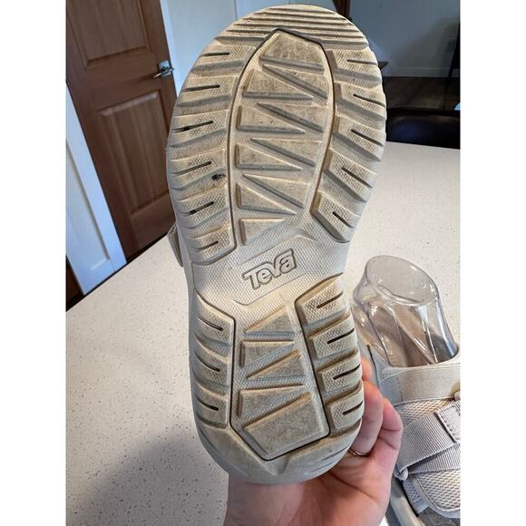 Teva Women's 6 Hurricane Verge Slip-On Slide Sandals in White - Picture 8 of 11